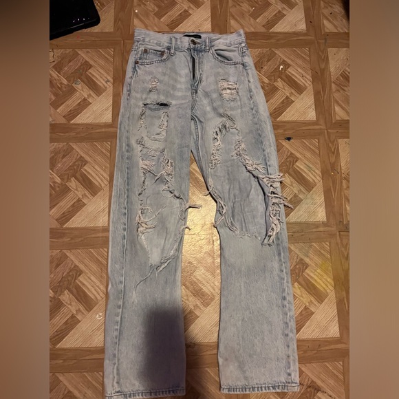 Wore a couple times with rips In the knees - Picture 1 of 2